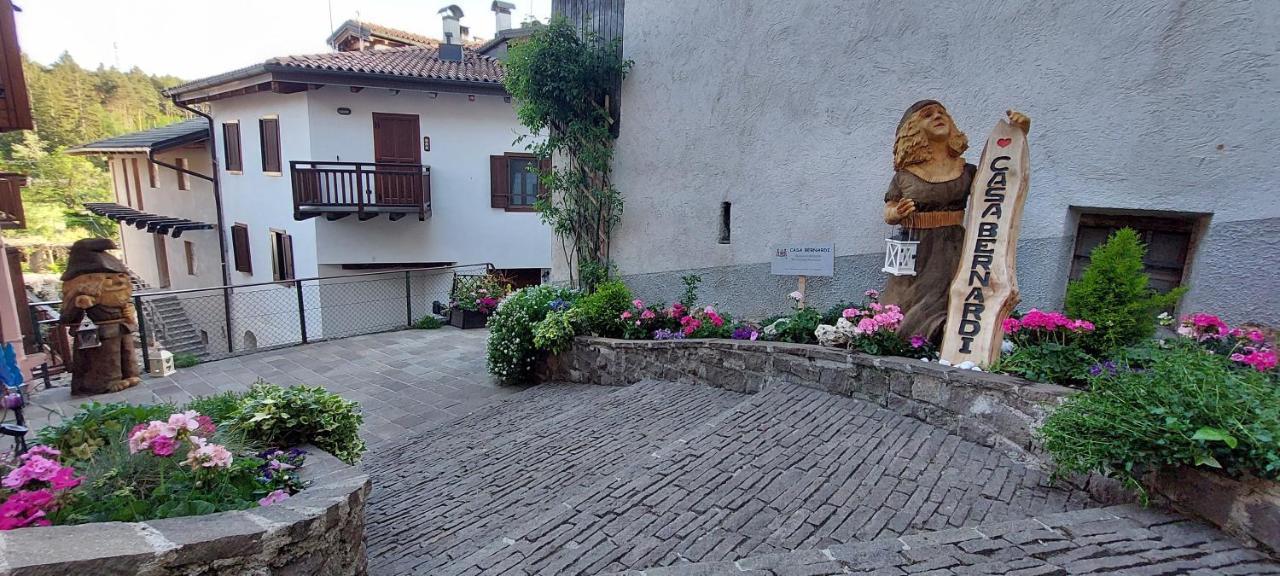 Loft Della Perpetua Di Casa Bernardi, Fuga Romantica Petfriendly Montagnaga  Exteriér fotografie